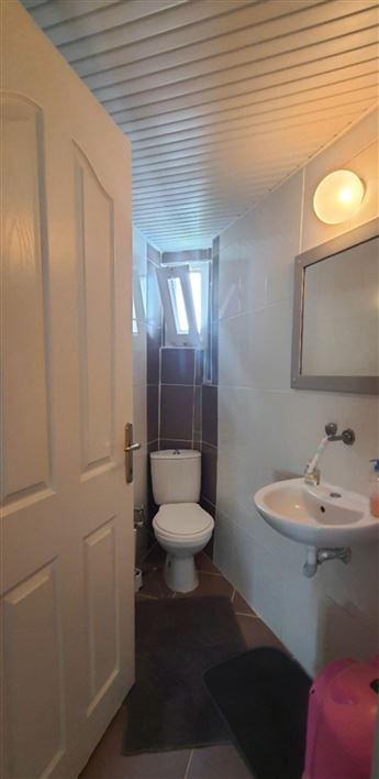 Screenshot_20220922-143446_Video Player