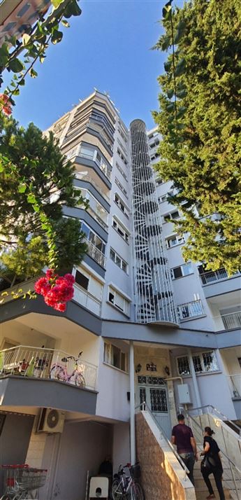 ANTALYA KONYAALTI GÜRSUDA 3+1 SATILIK DAİRE